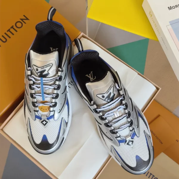 LV Runner Tatic Sneaker - RLS121