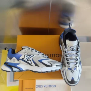 LV Runner Tatic Sneaker - RLS121