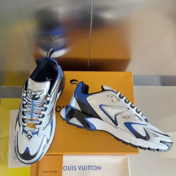 LV Runner Tatic Sneaker - RLS121