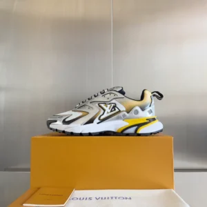 LV Runner Tatic Sneaker - RLS122