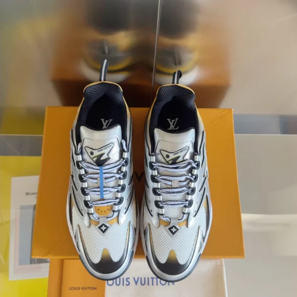 LV Runner Tatic Sneaker - RLS122