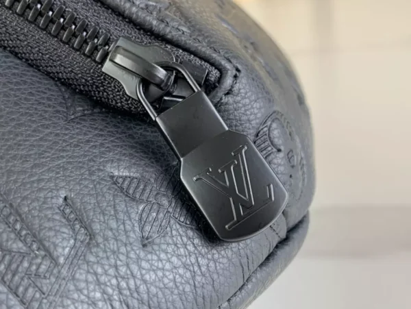 LV Rush Bumbag Black Monogram Canvas - RBV48