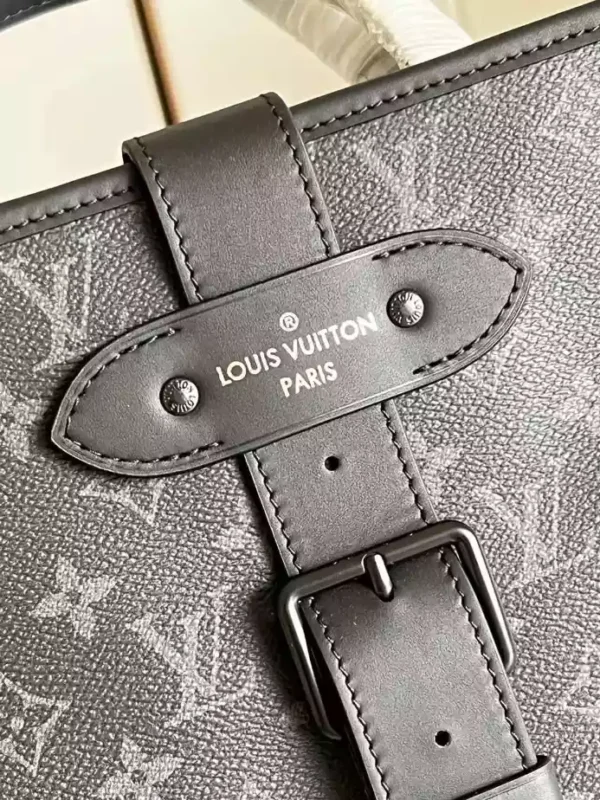 LV Saumur Tote Bag Monogram Eclipse - RBV28
