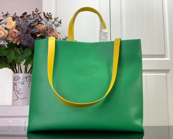 LV Shopper Tote MM Other Leathers - RBV61