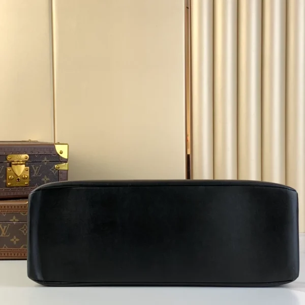 LV Shopper Tote MM Other Leathers - RBV62