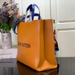 LV Shopper Tote MM Other Leathers - RBV63