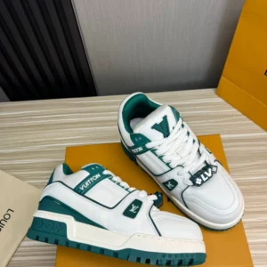 LV Trainer Maxi Sneaker - RLS133