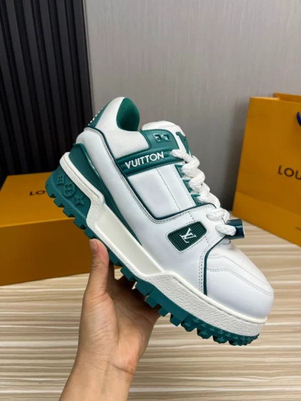 LV Trainer Maxi Sneaker - RLS133
