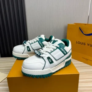 LV Trainer Maxi Sneaker - RLS133