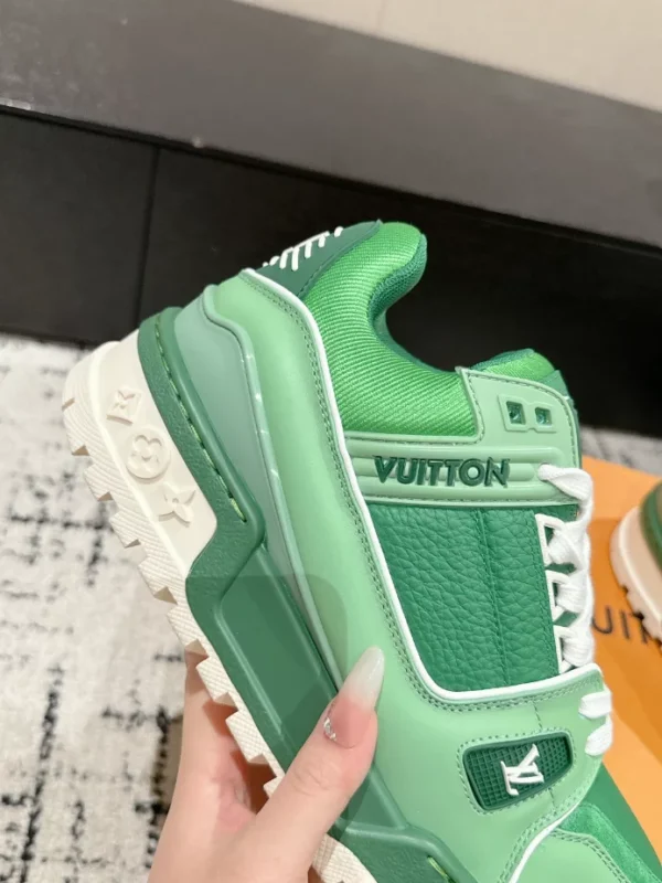 LV Trainer Maxi Sneaker - RLS113