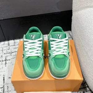 LV Trainer Maxi Sneaker - RLS113