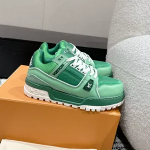 LV Trainer Maxi Sneaker - RLS113