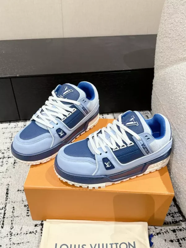 LV Trainer Maxi Sneaker - RLS114