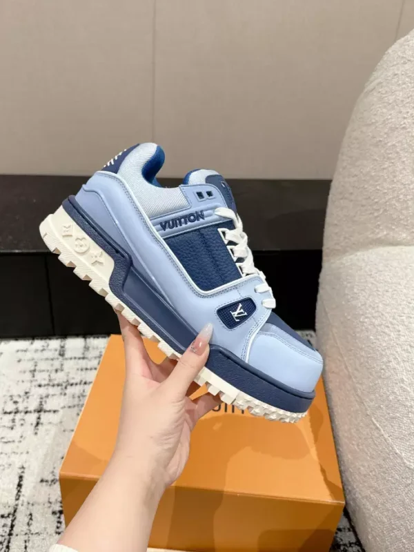 LV Trainer Maxi Sneaker - RLS114