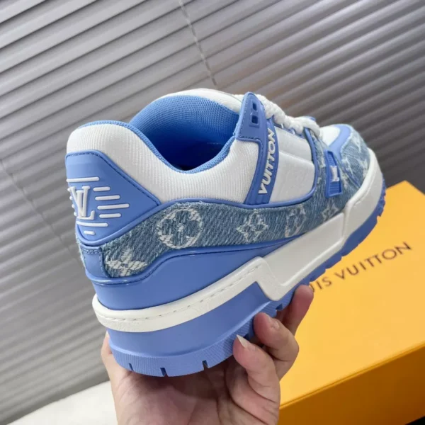 LV Trainer Maxi Sneaker - RLS117