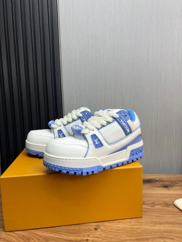 LV Trainer Maxi Sneaker - RLS130