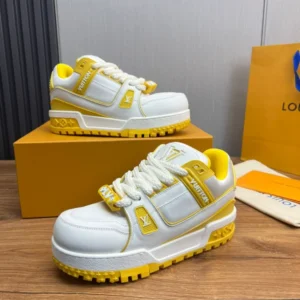LV Trainer Maxi Sneaker - RLS134