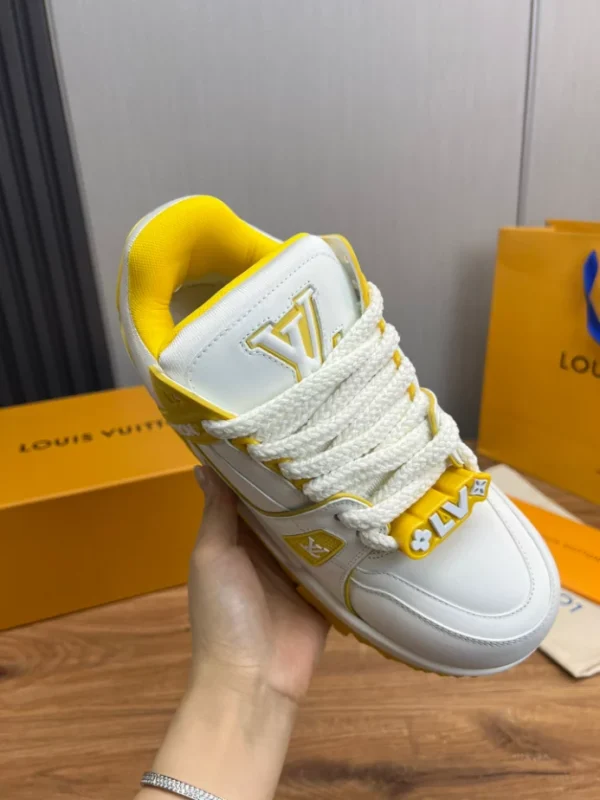 LV Trainer Maxi Sneaker - RLS134