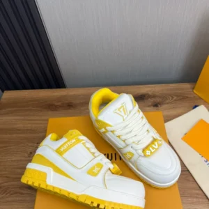 LV Trainer Maxi Sneaker - RLS134