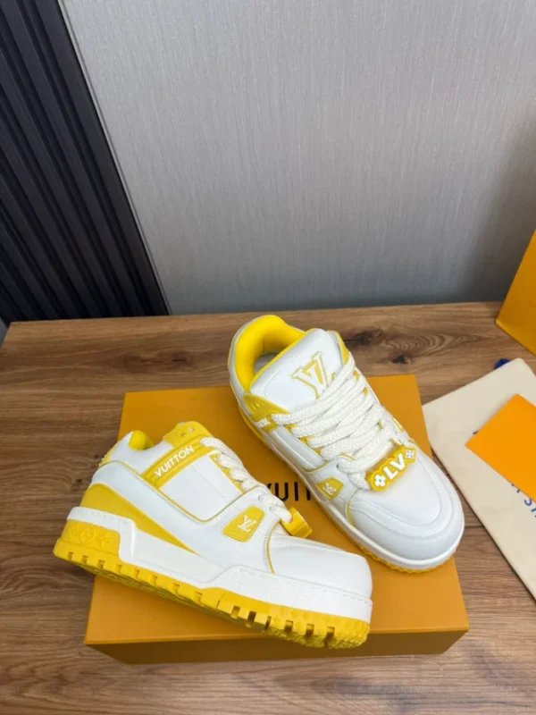 LV Trainer Maxi Sneaker - RLS134