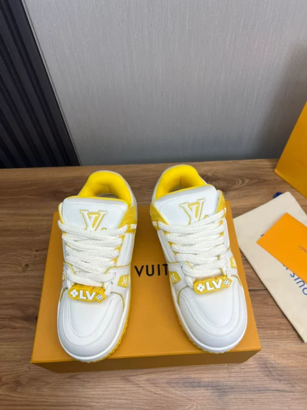 LV Trainer Maxi Sneaker - RLS134