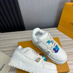 LV Trainer Maxi Sneaker - RLS136