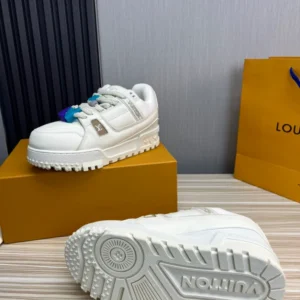 LV Trainer Maxi Sneaker - RLS136