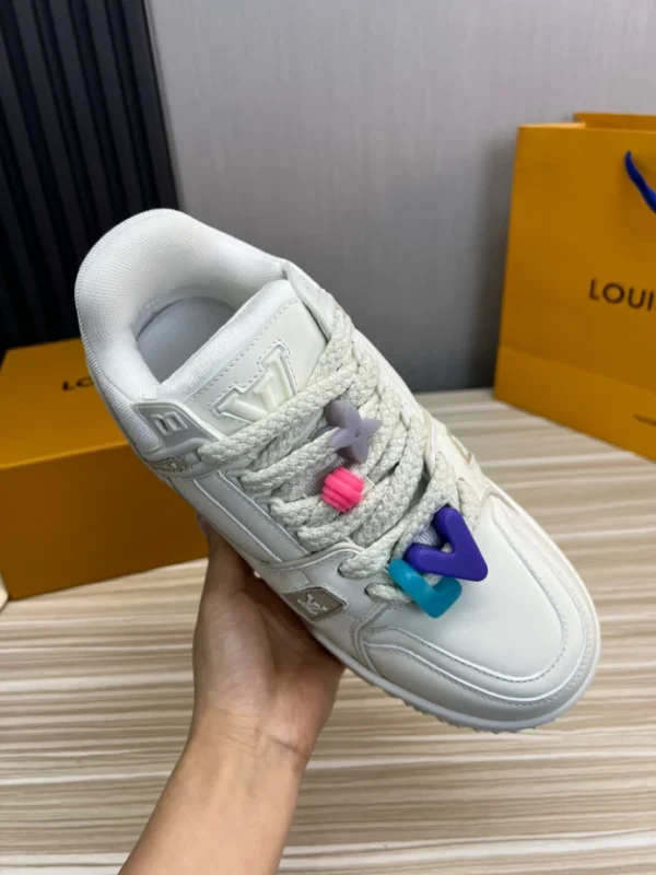 LV Trainer Maxi Sneaker - RLS136