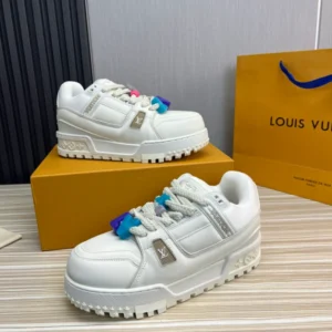 LV Trainer Maxi Sneaker - RLS136