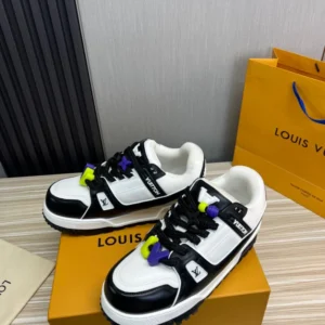 LV Trainer Maxi Sneaker - RLS139