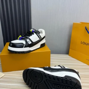 LV Trainer Maxi Sneaker - RLS139