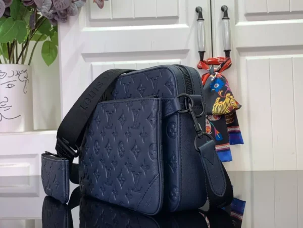 LV Trio Messenger Bag Navy Blue Monogram Shadow - RBV41