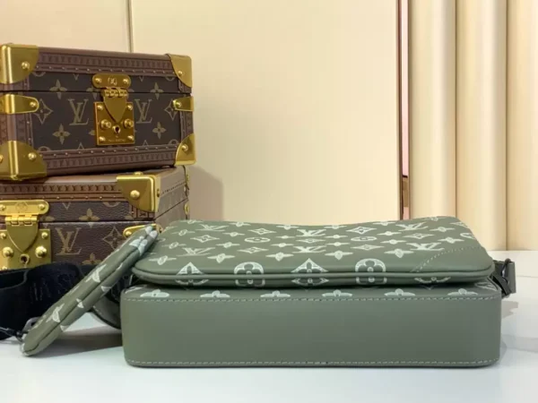LV Trio Messenger Bag - RBV42