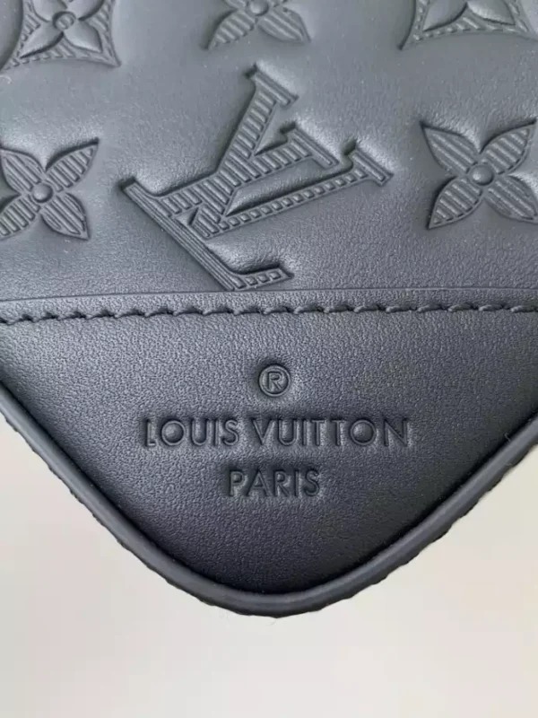 LV Trio Messenger In Black - RBV38