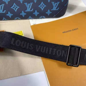 LV Trio Messenger Monogram Shadow - RBV36