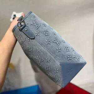 LV Weekend Tote Nm Monogram Washed Denim - RBV25