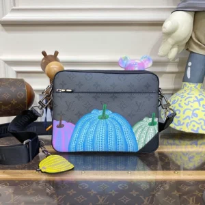 LV x Yayoi Kusama Trio Messenger Monogram Pumpkin Print - RBV39