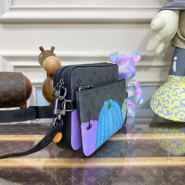 LV x Yayoi Kusama Trio Messenger Monogram Pumpkin Print - RBV39