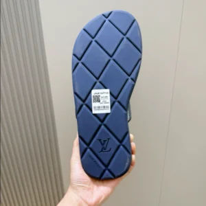 Louis Vuitton Venice Mule - S59