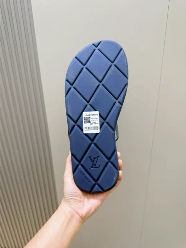 Louis Vuitton Venice Mule - S59