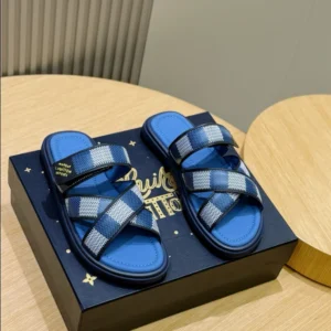 Louis Vuitton Venice Mule - S59