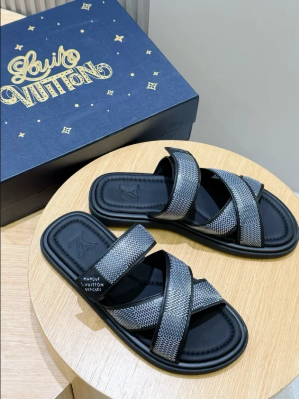 Louis Vuitton Venice Mule - S60