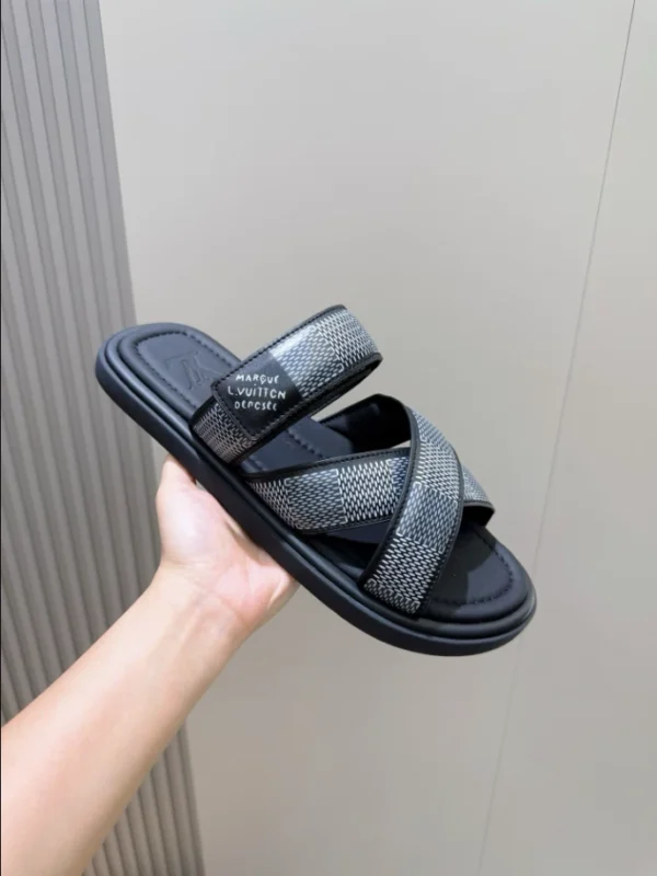 Louis Vuitton Venice Mule - S60