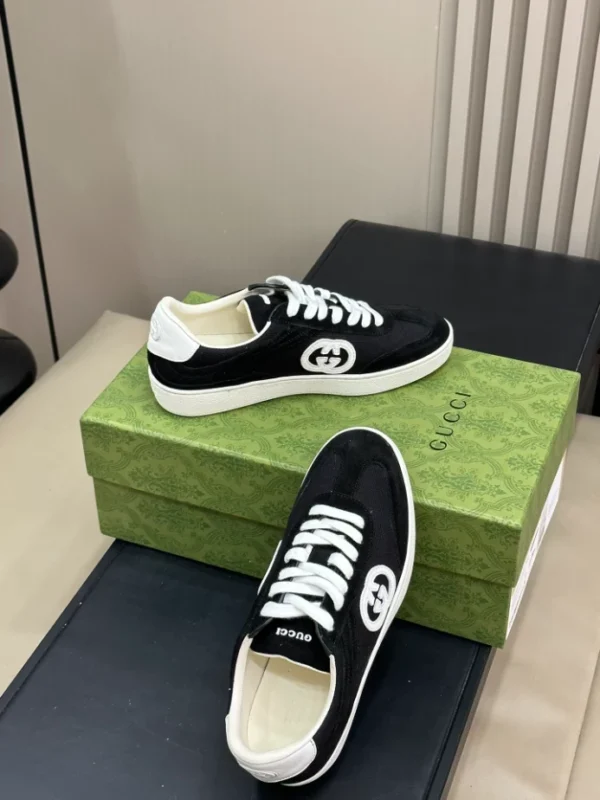 Men's Gucci Ace Sneaker with Interlocking G – RGS53
