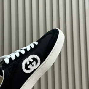 Men's Gucci Ace Sneaker with Interlocking G – RGS53