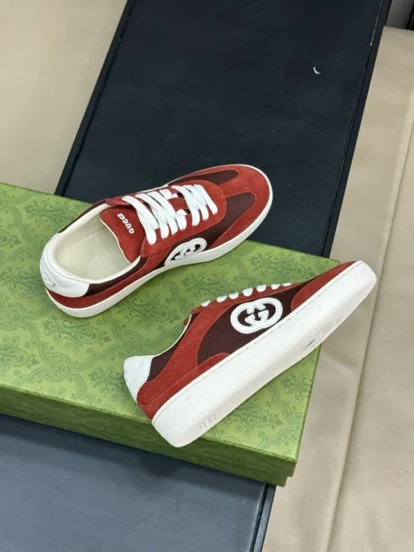 Men's Gucci Ace Sneaker with Interlocking G – RGS62