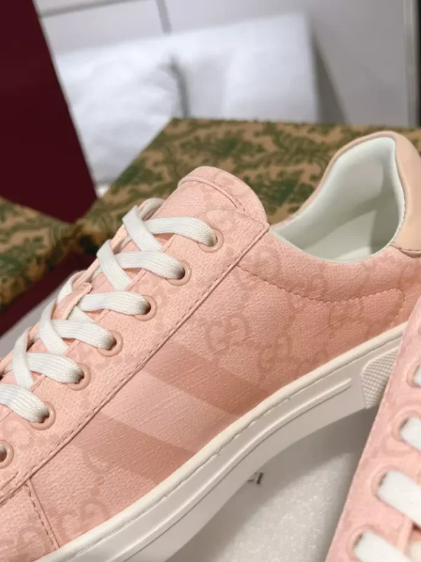 Women's Gucci Ace Sneaker With Web – RGS73