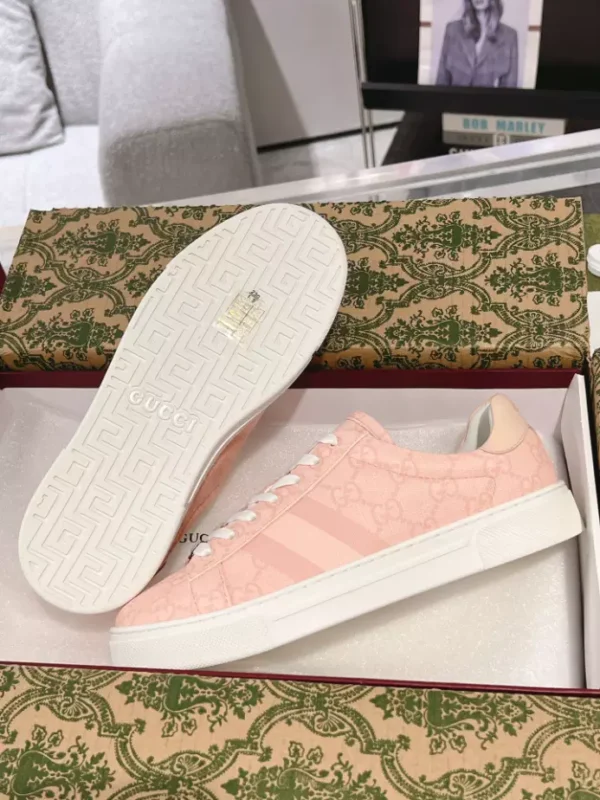 Women's Gucci Ace Sneaker With Web – RGS73