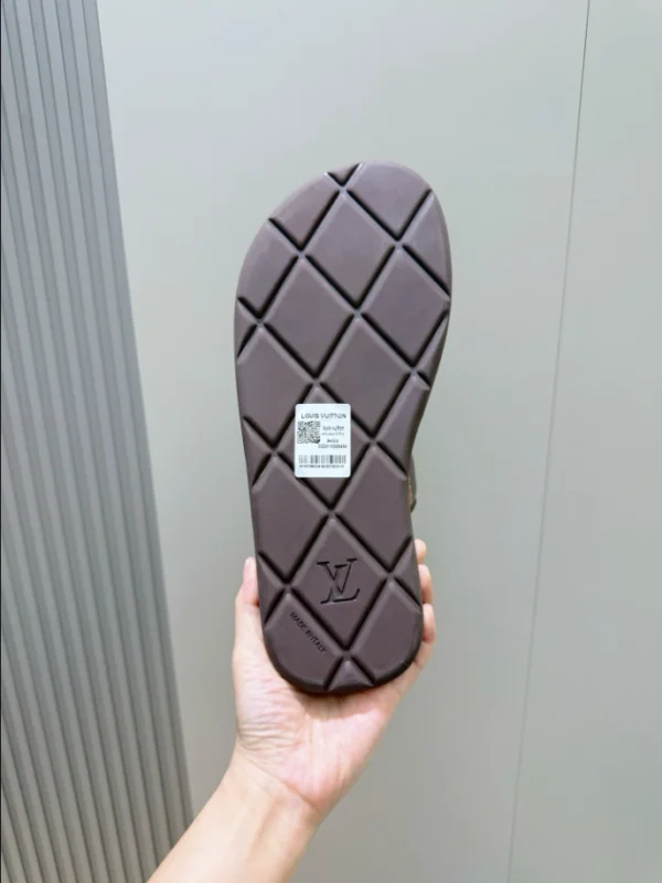 Louis Vuitton Venice Mule - S62