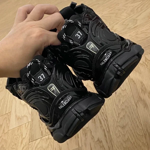 Balenciaga Runner Sneaker - RBS88